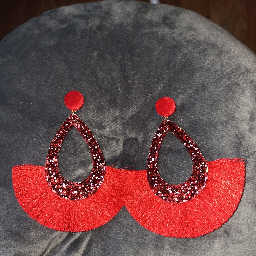 Boho fan oversized tassel Red earrings l👀k